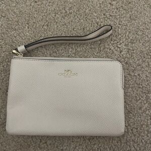 White coach purse